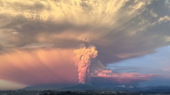 Erupción Volcán Calbuco, Abril-2015 (Desconocido)